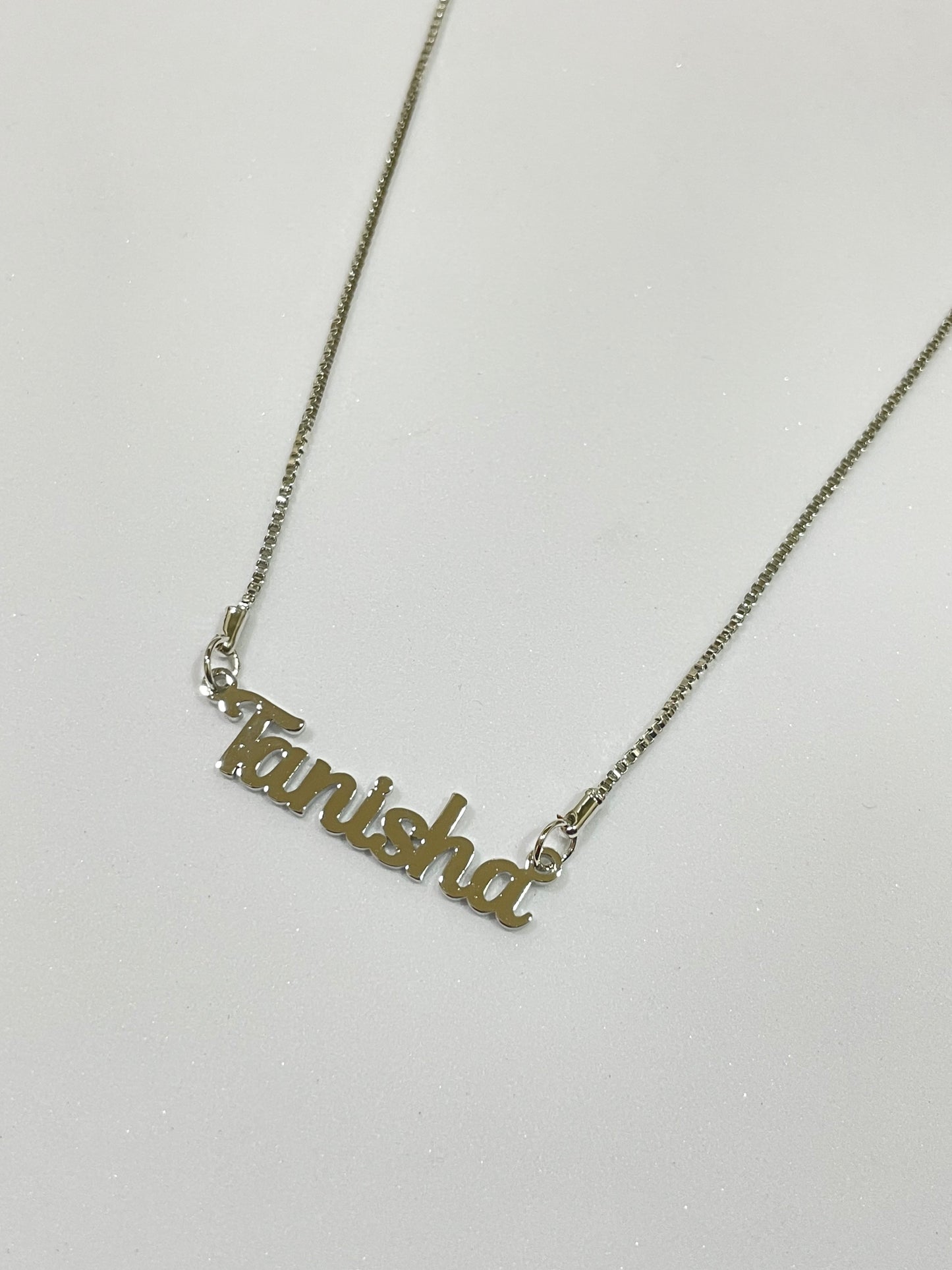 Simplistic Style Name Necklace